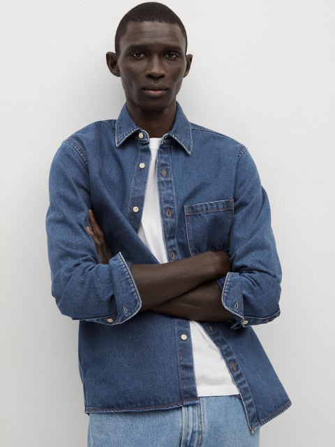 

MANGO MAN Blue Sustainable Cotton Denim Regular Fit Solid Casual Shirt