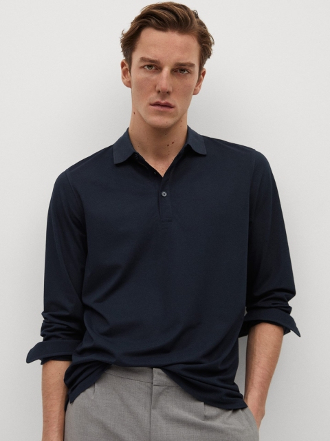 

MANGO MAN Navy Blue Solid Polo Collar T-shirt