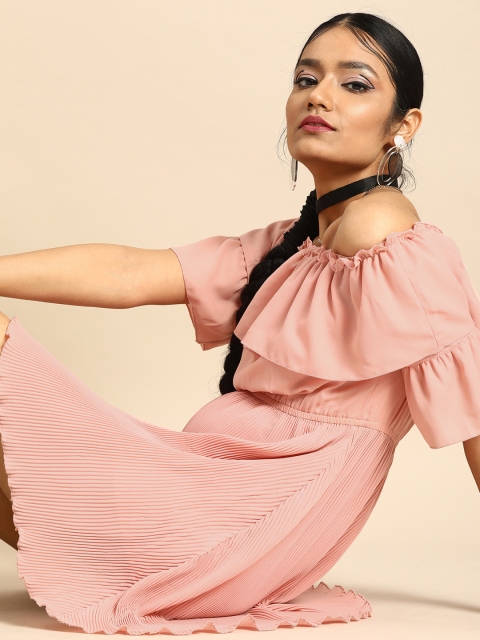 

DODO & MOA Women Peach-Coloured Solid Off-Shoulder Accordion Pleated Blouson Dress