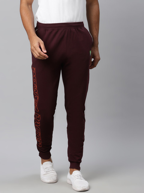 

HRX By Hrithik Roshan Men Burgundy Fig Typographic Slim Fit Bio-Wash Lifestyle Joggers