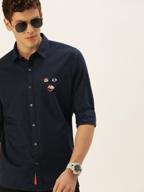 

SINGLE Men Navy Blue Slim Fit Solid Casual Shirt with Printed Detail