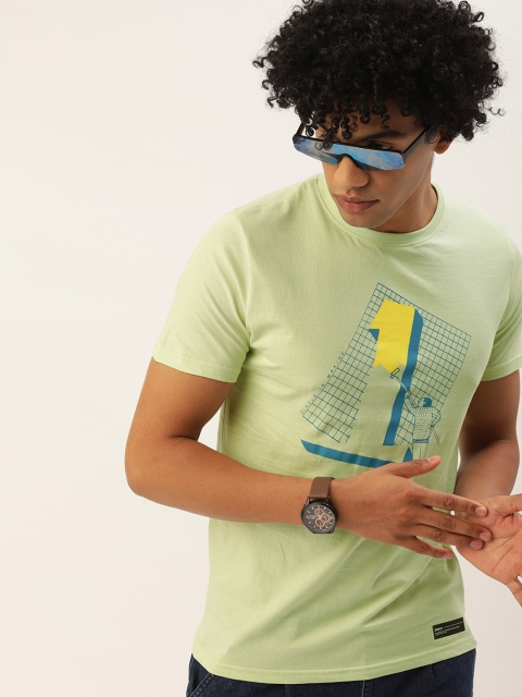 

SINGLE Men Green Yellow Varsity Printed Slim Fit Pure Cotton T-shirt