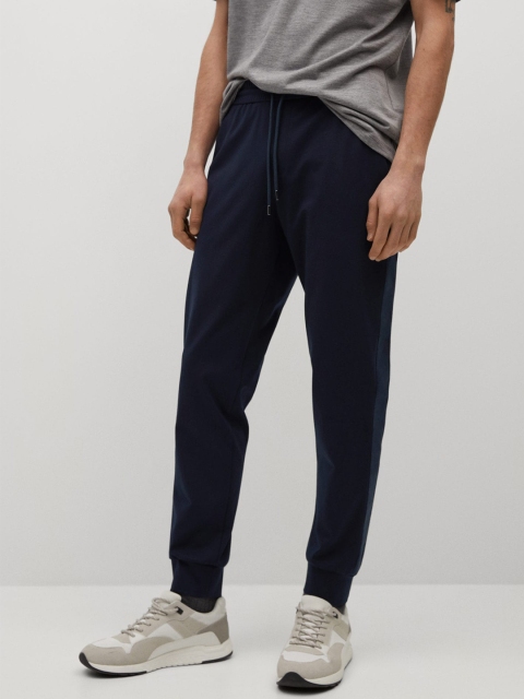 

MANGO MAN Navy Blue Solid Thermoregulator Joggers
