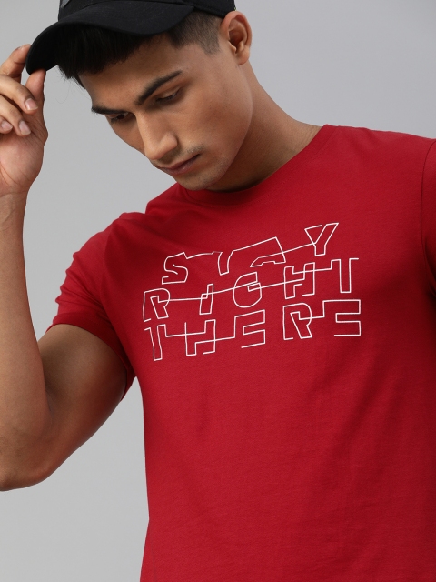 

WROGN Men Red Printed Slim Fit Round Neck Pure Cotton T-shirt
