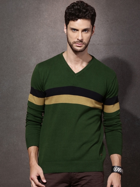 

Roadster Green Sweater