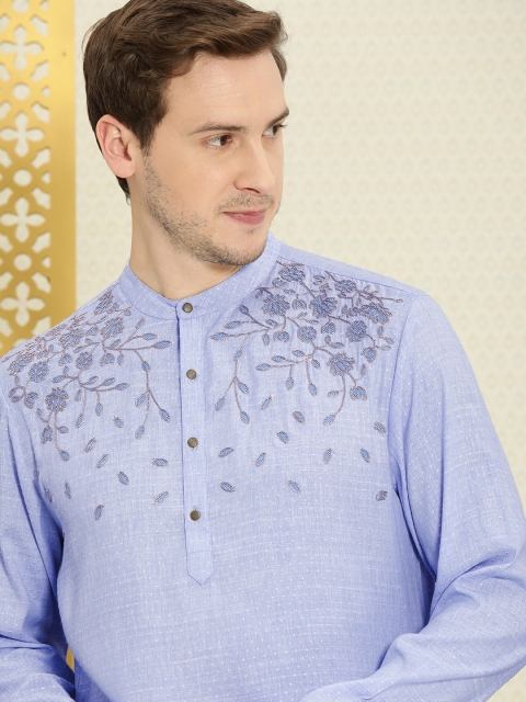 

Ode by House of Pataudi Men Blue Ethnic Motifs Embroidered Jashn Kurta