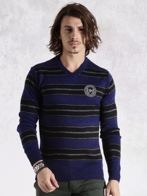 

Roadster Men Blue Striped Sweater