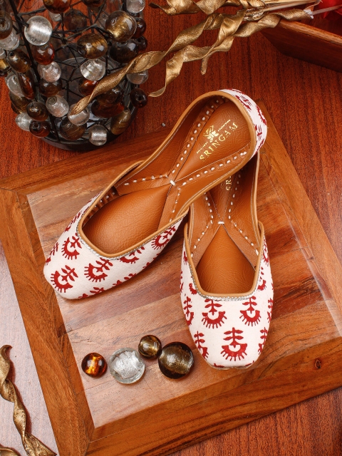 

Sringam Women White Printed Fabric Mojaris