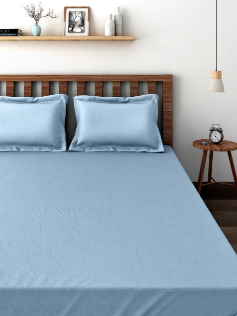 

BOMBAY DYEING Blue Cotton 180 TC Double Bedsheet with 2 Pillow Covers
