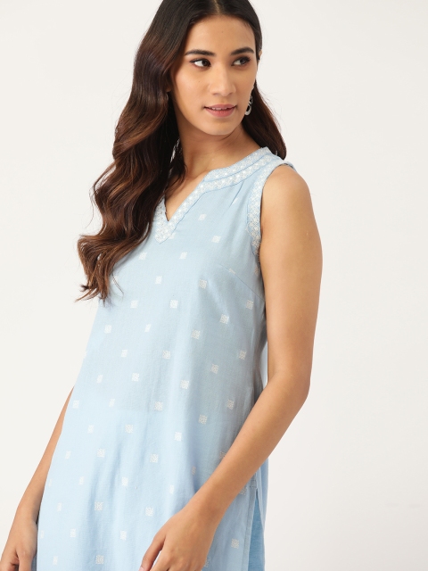 

House of Pataudi Women Blue & White Geometric Embroidered Kurta