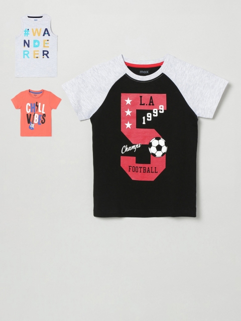 

max Boys Black Printed Round Neck T-shirt