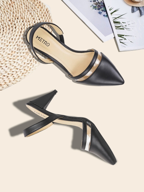 

Metro Women Black Striped Pumps