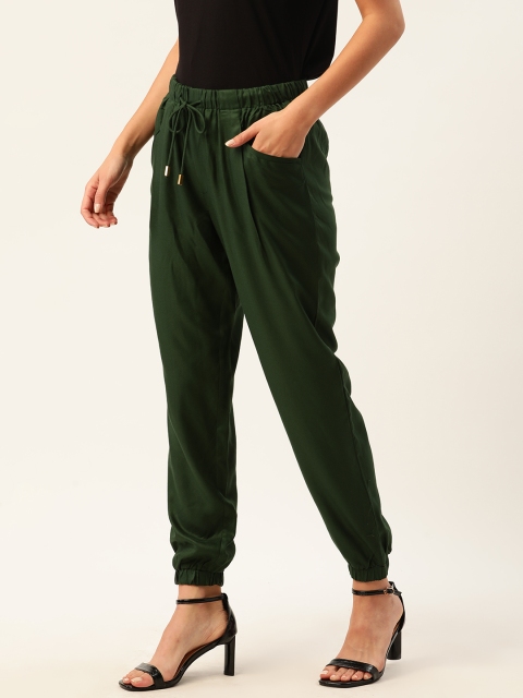 

Chemistry Women Green Regular Fit Solid Joggers