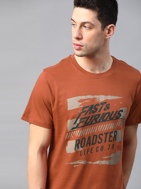 

Roadster Men Fast and Furious Rust Printed Graphic T-shirt