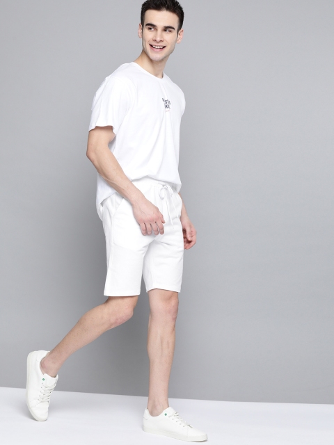 

M&H Easy Men White Solid Regular Fit Regular Shorts