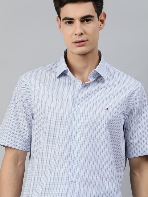 

Tommy Hilfiger Men Blue & White Regular Fit Printed Casual Shirt