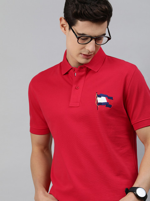 

Tommy Hilfiger Men Red Solid Polo Collar T-shirt