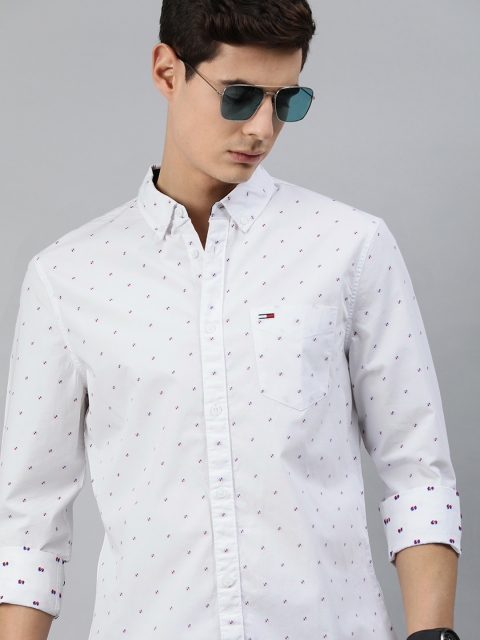 

Tommy Hilfiger Men White Slim Fit Self Design Organic Cotton Casual Shirt