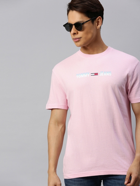 

Tommy Hilfiger Men Pink Brand Logo Print Pure Cotton Round Neck T-shirt