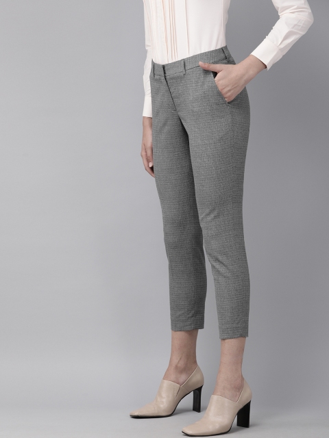 

Park Avenue Women Grey Melange Tapered Fit Solid Cropped Formal Trousers