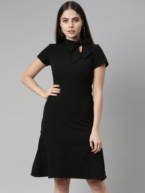 

Park Avenue Black Tie-Up Neck Dress