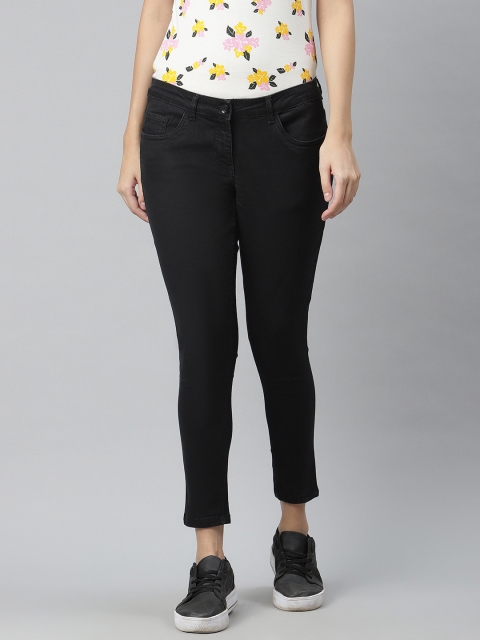 

Park Avenue Women Black Skinny Fit Mid-Rise Clean Look Cropped Jeans