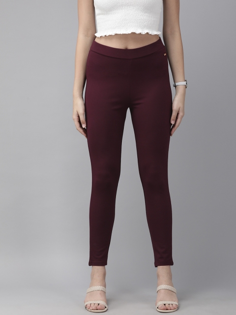 

Park Avenue Women Maroon Solid Jeggings