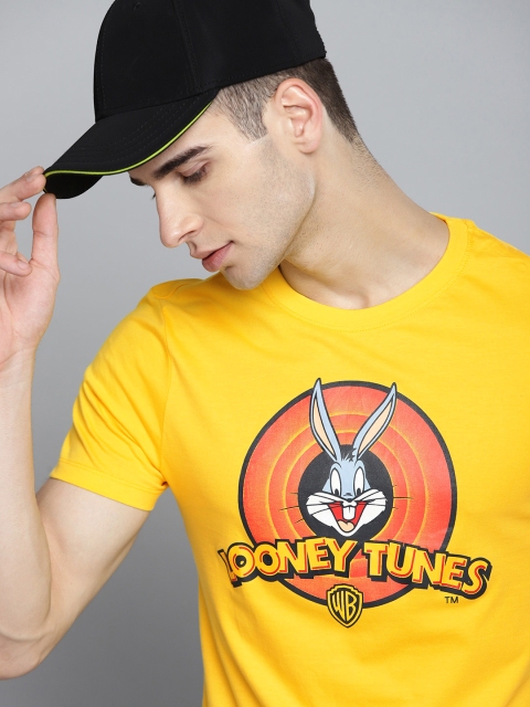 

Kook N Keech Looney Tunes Men Yellow & Black Pure Cotton Printed T-shirt