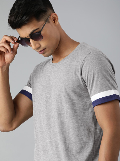 

Harvard Men Grey Melange Solid Round Neck T-shirt