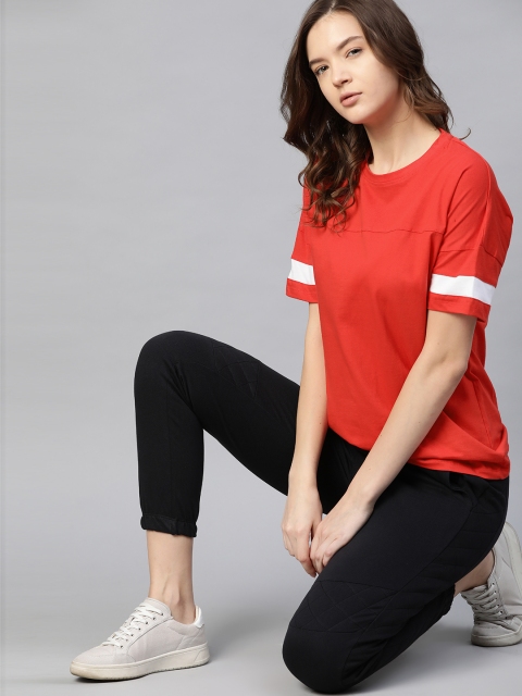 

Harvard Women Red Pure Cotton Solid Round Neck T-shirt
