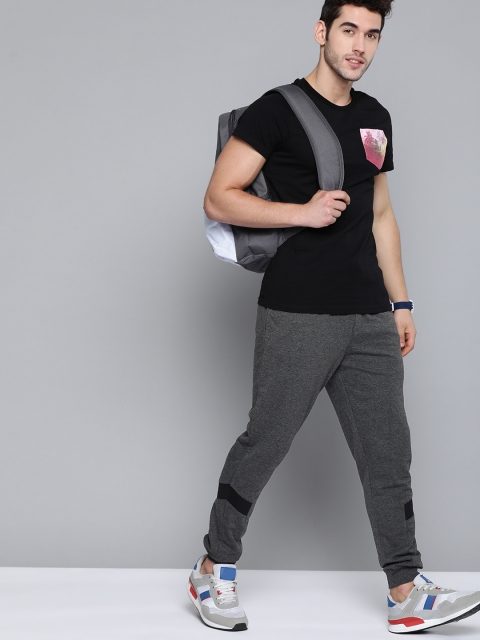 

Harvard Men Charcoal Grey Solid Knitted Joggers
