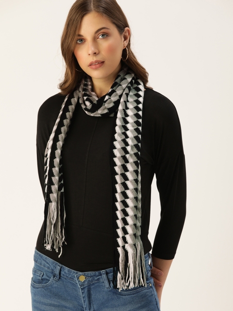 

Ayesha Women Black & White Argyle Knitted Scarf