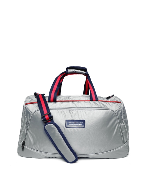 

Tommy Hilfiger Unisex Grey Duffel Bag