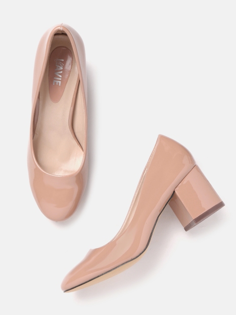 

Lavie Women Beige Solid Patent Finish Pumps