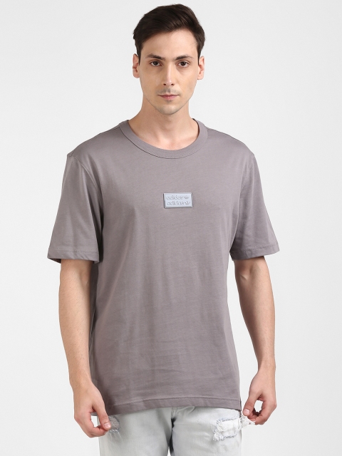 

ADIDAS Originals Men Taupe R.Y.V Silicone Badge Applique Pure Cotton T-shirt