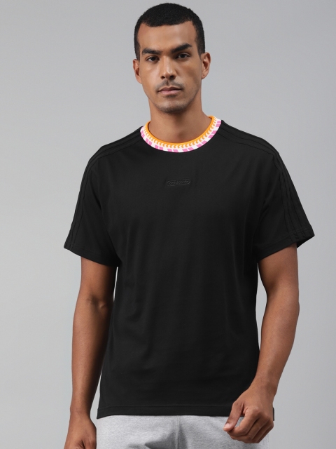 

ADIDAS Originals Men Black Rib Details SS Solid Pure Cotton T-Shirt