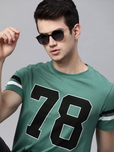 

Roadster Men Sea Green Pure Cotton Varsity Printed T-shirt