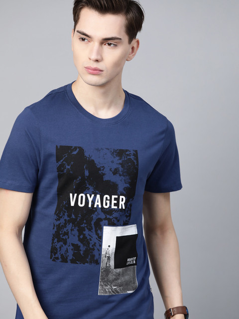 

Roadster Men Navy Blue Black Typography Printed Pure Cotton T-shirt