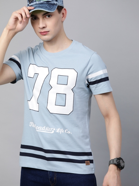 

Roadster Men Blue Typography Printed Pure Cotton T-shirt