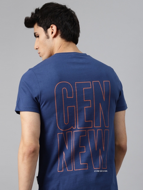 

Roadster Men Blue Printed Detail Pure Cotton T-shirt