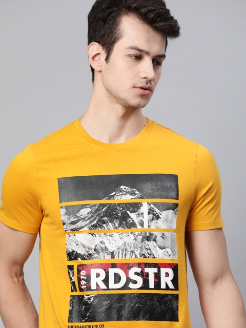 

Roadster Men Yellow & Charcoal Grey Brand Logo Print Pure Cotton T-shirt