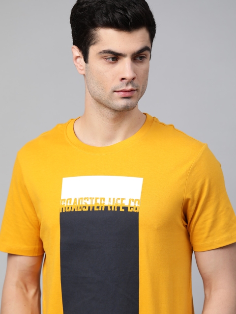 

Roadster Men Mustard Yellow & Black Typography Colourblocked Pure Cotton T-shirt