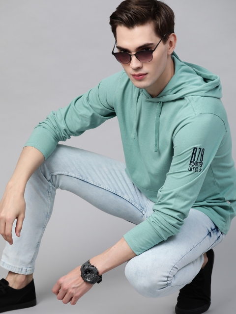 

Roadster Men Sea Green Pure Cotton Solid Hooded T-shirt