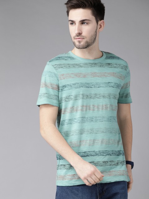 

Roadster Men Blue Pure Cotton Striped Pure Cotton T-shirt