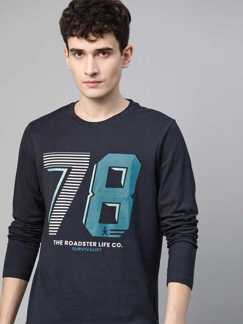 

Roadster Men Navy Blue White Typography Printed Pure Cotton T-shirt