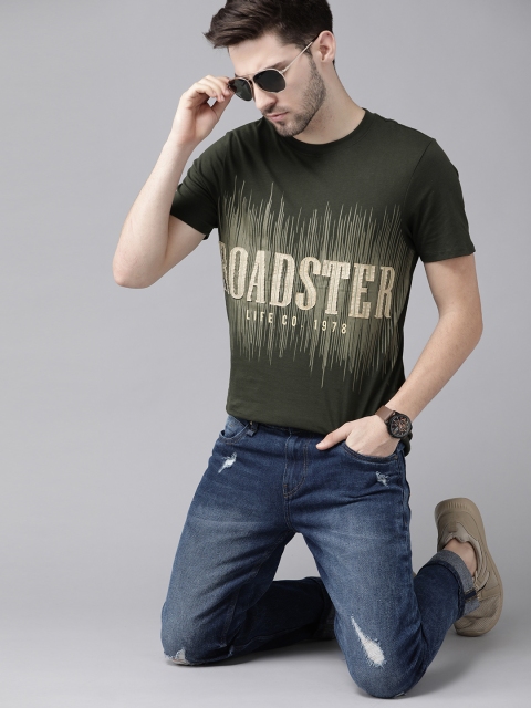 

Roadster Men Olive Green Beige Pure Cotton Brand Logo Applique Pure Cotton T-shirt