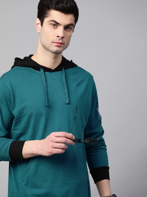 

Roadster Men Green Pure Cotton Solid Hooded T-shirt