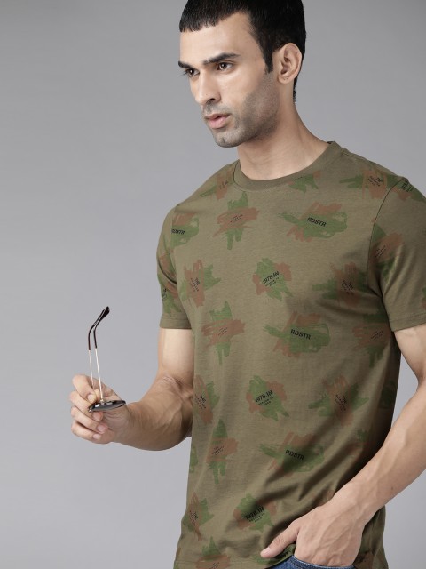 

Roadster Men Olive Green & Black Camouflage Print Cotton T-shirt