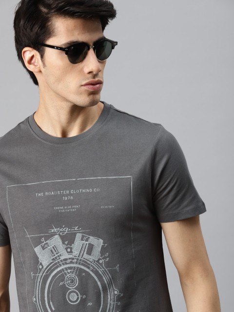 

Roadster Men Grey Pure Cotton Printed T-shirt