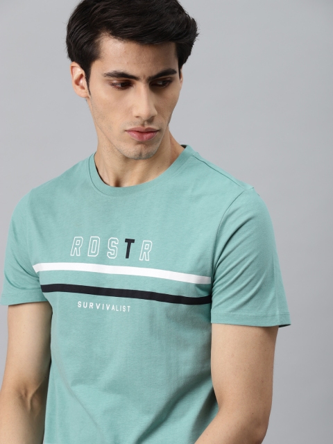 

Roadster Men Blue Striped Pure Cotton T-shirt
